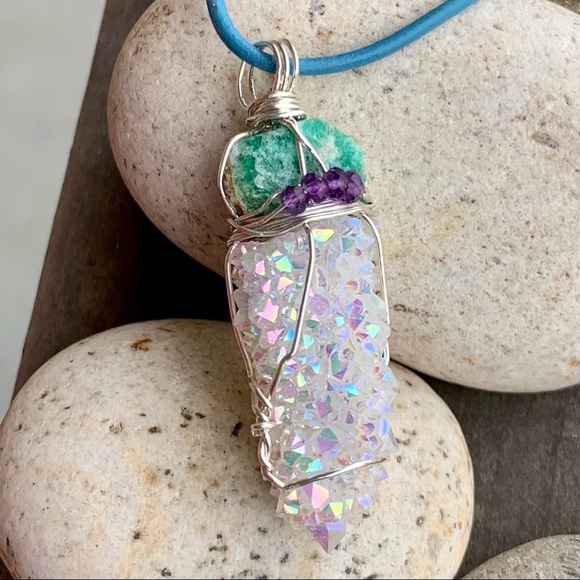 Raw Emerald, Angel Aura, Amethyst Bead Necklace - Picture 2 of 16